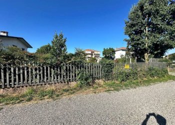 Terreno - Terreno edificabile via Giuseppe Garibaldi, Ferno - foto 4