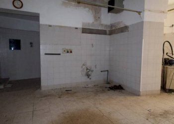 Magazzino - Negozio piazza Cesare Battisti, 3, Mondovì - foto 6