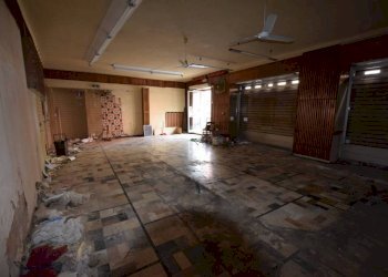 Interno non residenziale - Negozio piazza Cesare Battisti, 3, Mondovì - foto 10