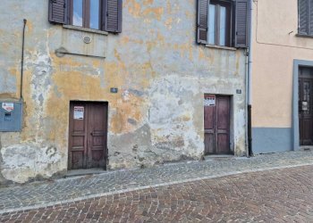 Facciata - Negozio San Secondo di Pinerolo - foto 1