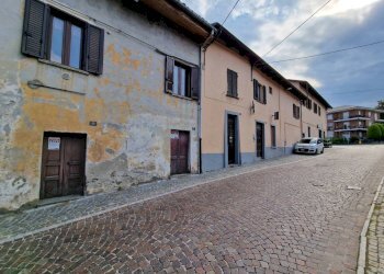 Facciata - Negozio San Secondo di Pinerolo - foto 2