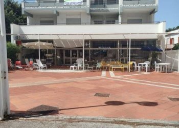 Facciata - Stabile - Palazzo via Ardeatina, 395, Anzio - foto 1