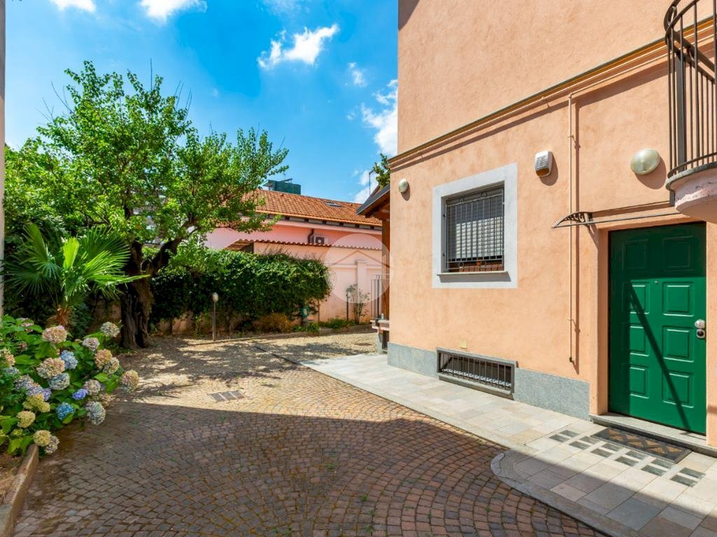 Villa Via Macedonia, Collegno - foto 2