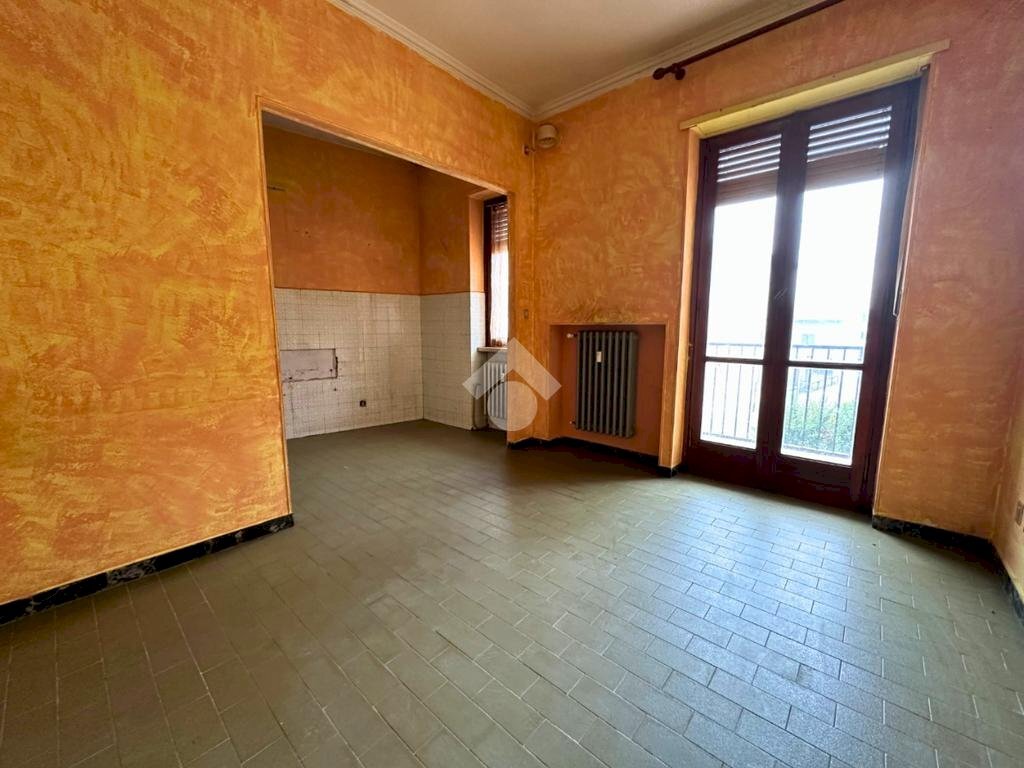 Three-room apartment Viale Roma, Bianzè - photo 2