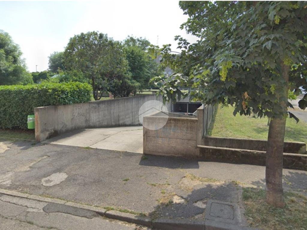 Box Via Giuseppe Di Vittorio, Trezzano sul Naviglio - photo 2