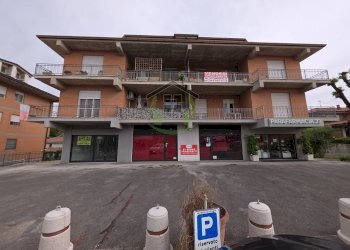 Foto 10 - Locale Commerciale Via Faleriense Ovest, Montegiorgio - foto 10