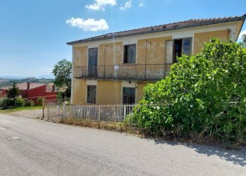 Foto 2 - Casa indipendente contrada tesoro, Ariano Irpino - foto 2