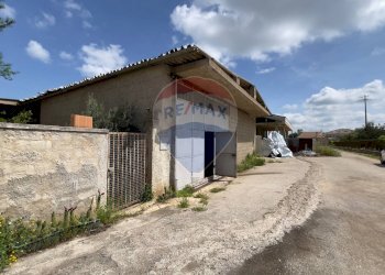Casa all\'aperto - Magazzino Santeramo in Colle - foto 1