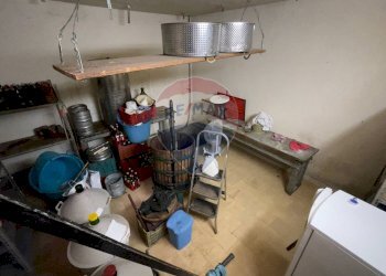 Dispensa di stoccaggio - Magazzino Santeramo in Colle - foto 9