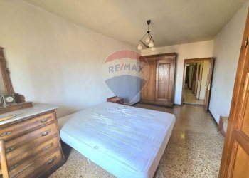 Camera / camera da letto - Four-room apartment Loro Ciuffenna - photo 11