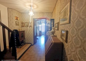 Hall / corridoio - Four-room apartment Loro Ciuffenna - photo 18