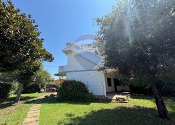 Giardino - Casa semi indipendente Via delle viole
 
9, Ardea - foto 10