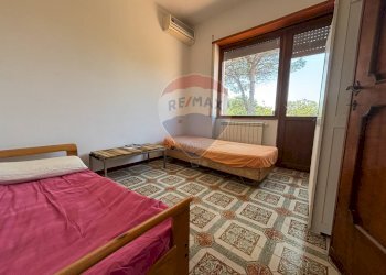 Camera / camera da letto - Casa semi indipendente Via delle viole
 
9, Ardea - foto 19