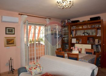 Sala da pranzo - Trilocale Viale Marino
 
39, Ardea - foto 6