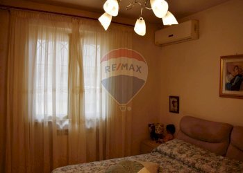 Camera / camera da letto - Trilocale Viale Marino
 
39, Ardea - foto 21