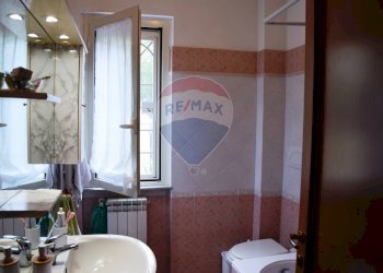 Bagno - Trilocale Viale Marino
 
39, Ardea - foto 26