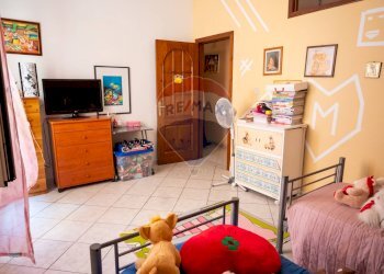 Camera / camera da letto - Trilocale via ex nazionale chianchitta
 
246, Giardini-Naxos - foto 9