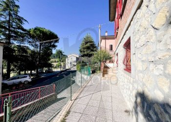 Facciata - Villa via Montegelli Mellino, 30, Sogliano al Rubicone - foto 36