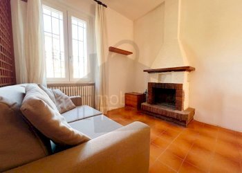 Soggiorno - Villa via Montegelli Mellino, 30, Sogliano al Rubicone - foto 12