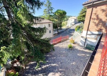 Cortile interno - Villa via Montegelli Mellino, 30, Sogliano al Rubicone - foto 29