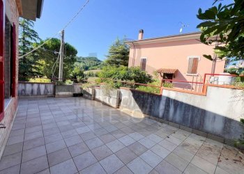 Cortile interno - Villa via Montegelli Mellino, 30, Sogliano al Rubicone - foto 44