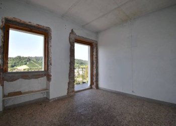 Camera da letto - Rustico via Valeirole, Corneliano d'Alba - foto 15