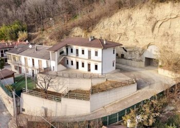 Vista - Rustico via Valeirole, Corneliano d'Alba - foto 1