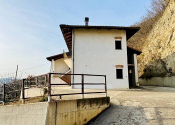 Facciata - Rustico via Valeirole, Corneliano d'Alba - foto 6
