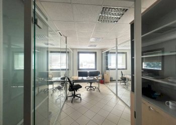 Ufficio - Ufficio via Renata Bianchi, Genova (zona Cornigliano) - foto 9