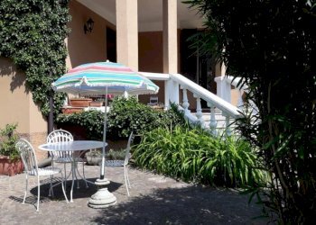 Giardino - Villa via Fugino, 7, Porto Valtravaglia - foto 24