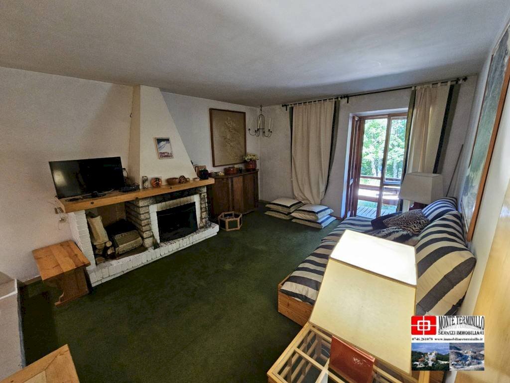 Soggiorno - Bilocale via degli Appennini, 77, Rieti - foto 1