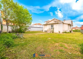 Independent house Bra - photo 8