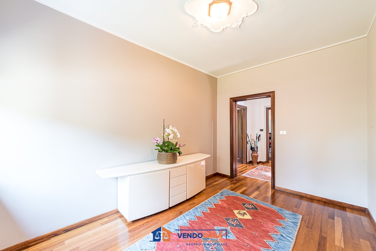 Casa indipendente Santa Vittoria d'Alba - foto 2