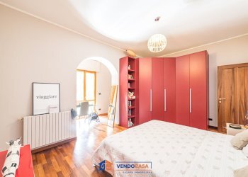 Casa indipendente Santa Vittoria d'Alba - foto 13