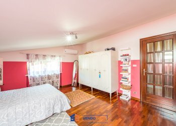 Casa indipendente Santa Vittoria d'Alba - foto 34