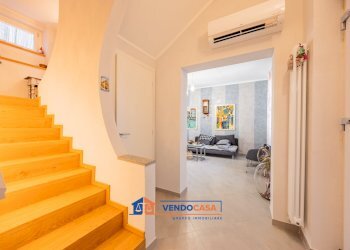 Independent house Bra - photo 13