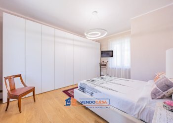 Independent house Bra - photo 18