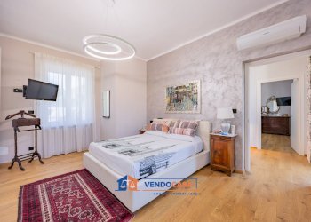 Independent house Bra - photo 19