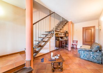 Independent house Narzole - photo 1