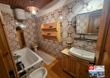 Bagno - Quadrilocale via dei Licheni, 13, Rieti - foto 4