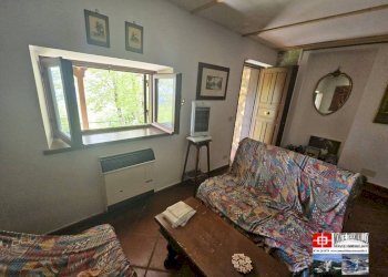 Salone - Trilocale via dell'Anello, Rieti - foto 3