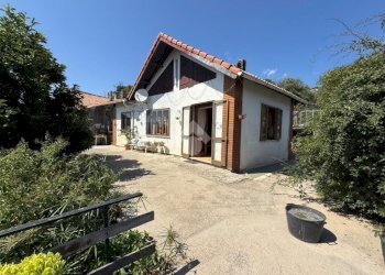Casa indipendente Via Alpicella, Stella - foto 1