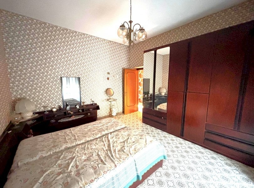 Stabile - Palazzo Mondragone - foto 2