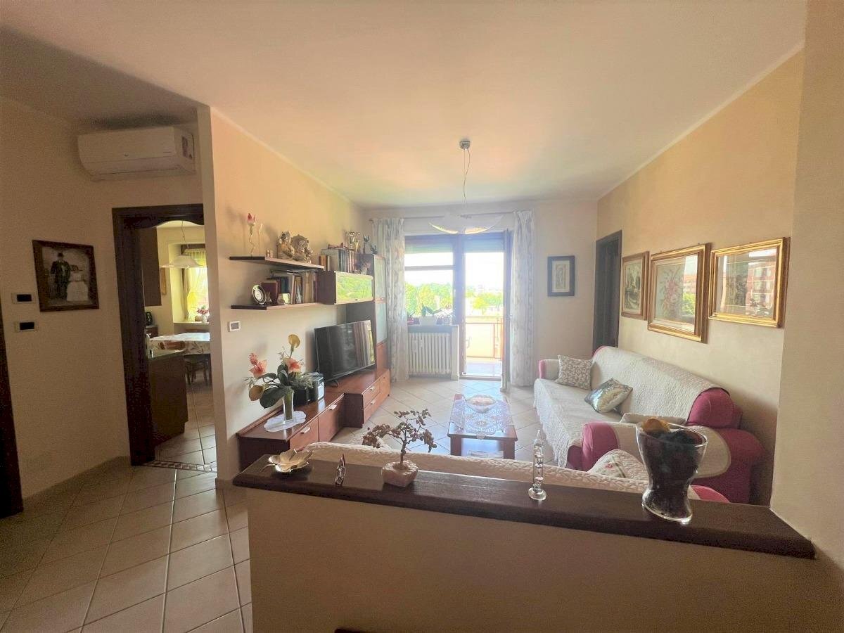 Quadrilocale Banchette - foto 2