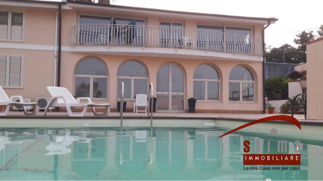 Foto 2 - Villa via maddalena
 
s.n, Siracusa - foto 2