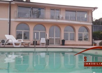 Foto 2 - Villa via maddalena
 
s.n, Siracusa - foto 2