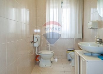 Bagno - Appartamento Viale Vittorio Veneto
187, Catania - foto 15