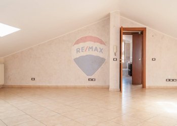 Stanza vuota - Attico Via Allegria
 
26/A, Catania - foto 11