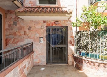 Edificio all\'aperto - Attico Via Allegria
 
26/A, Catania - foto 31