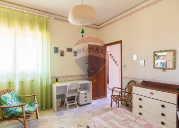 Camera / camera da letto - Appartamento Via Giovanni Verga
 
56, Acireale - foto 18